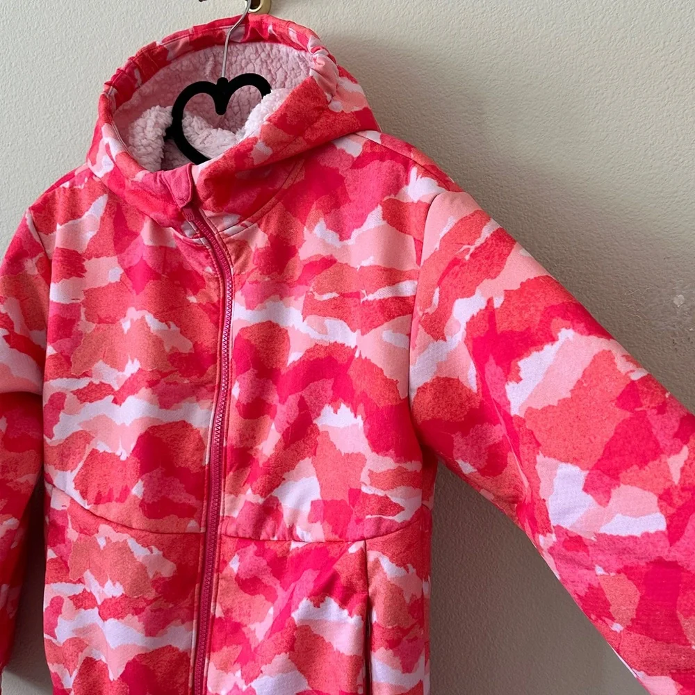 All In Motion Pink Camouflage High Pile Fleece Hooded Jacket NWT Size XL / 14